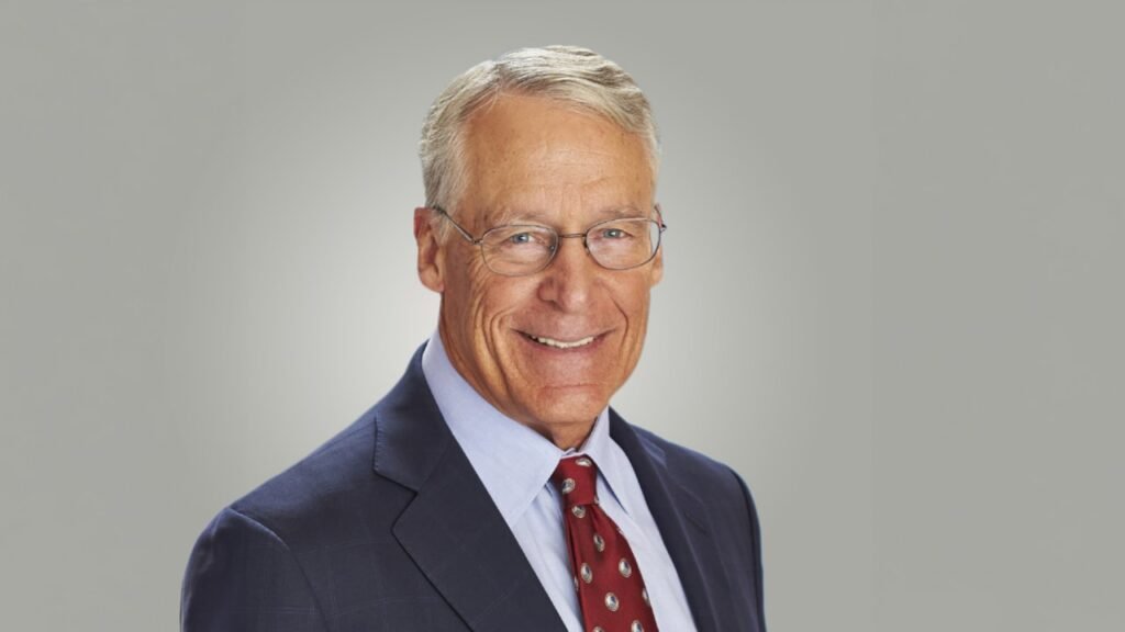 Rob Walton Short Biography