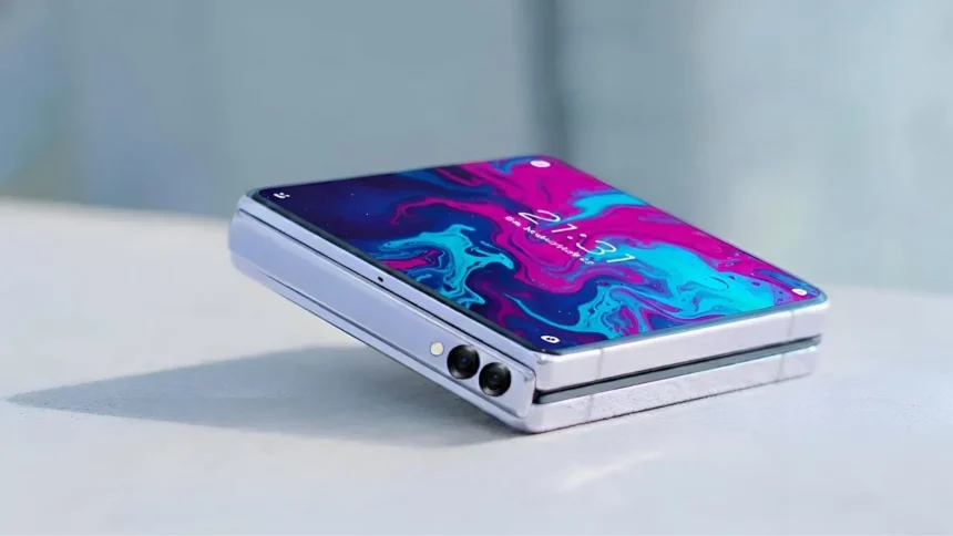 Galaxy Z Flip 8 Review